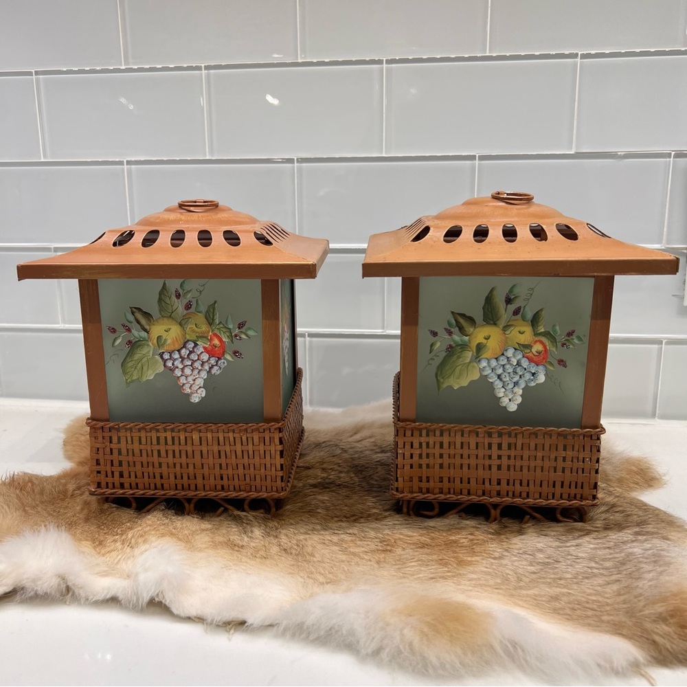 Rustic Cottage Style Hall Porch Lantern Lamp Light Painted Glass Metal Frame